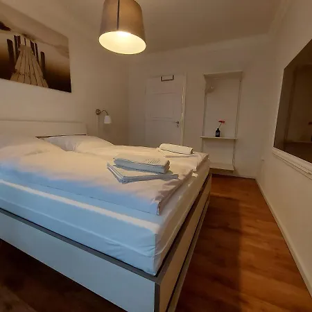 דירה Overnight קלן